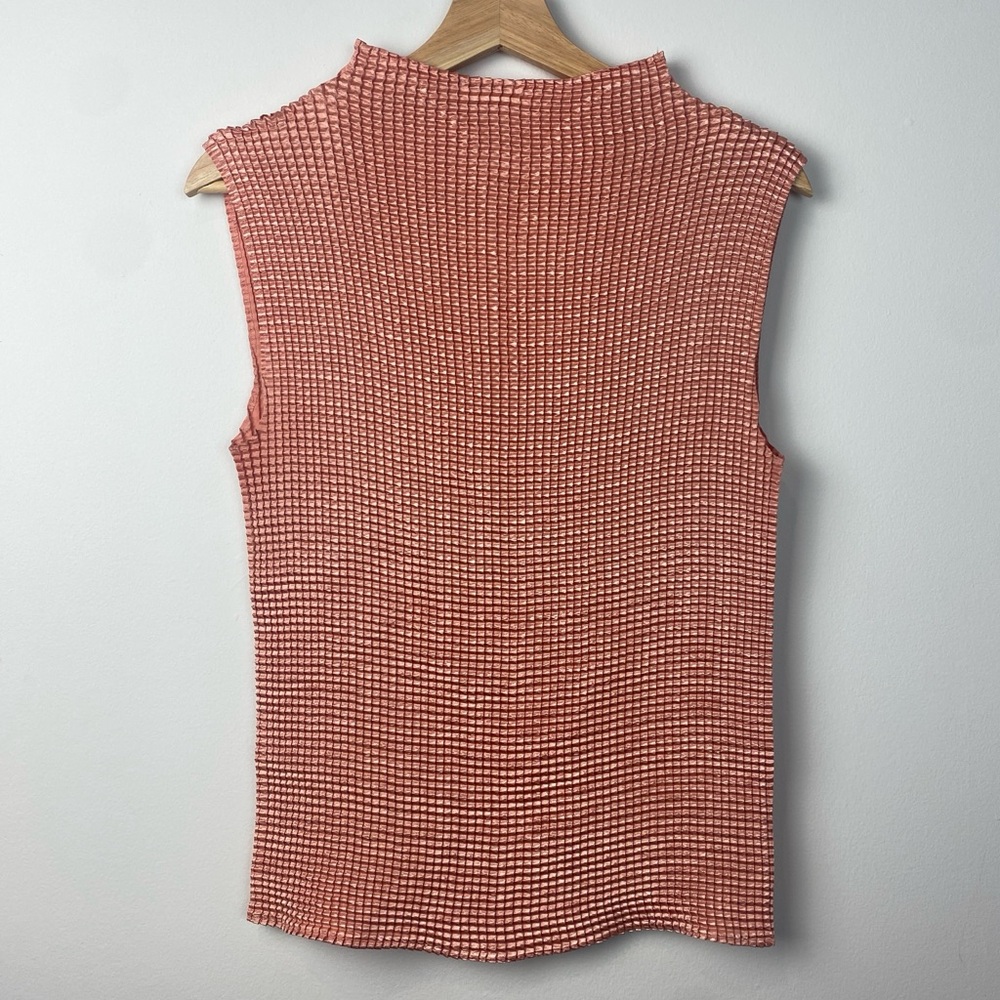 Shimmery pink vintage Y2K crinkle stretchy top - Picture 3 of 5